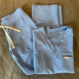 Figs Light Blue Women's Top and Pants Set